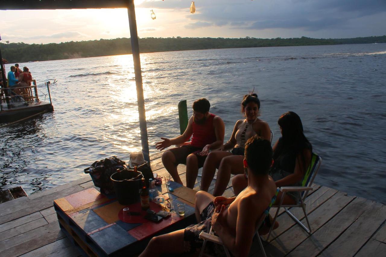 Abare House Floating Hostel Manaus Exterior photo